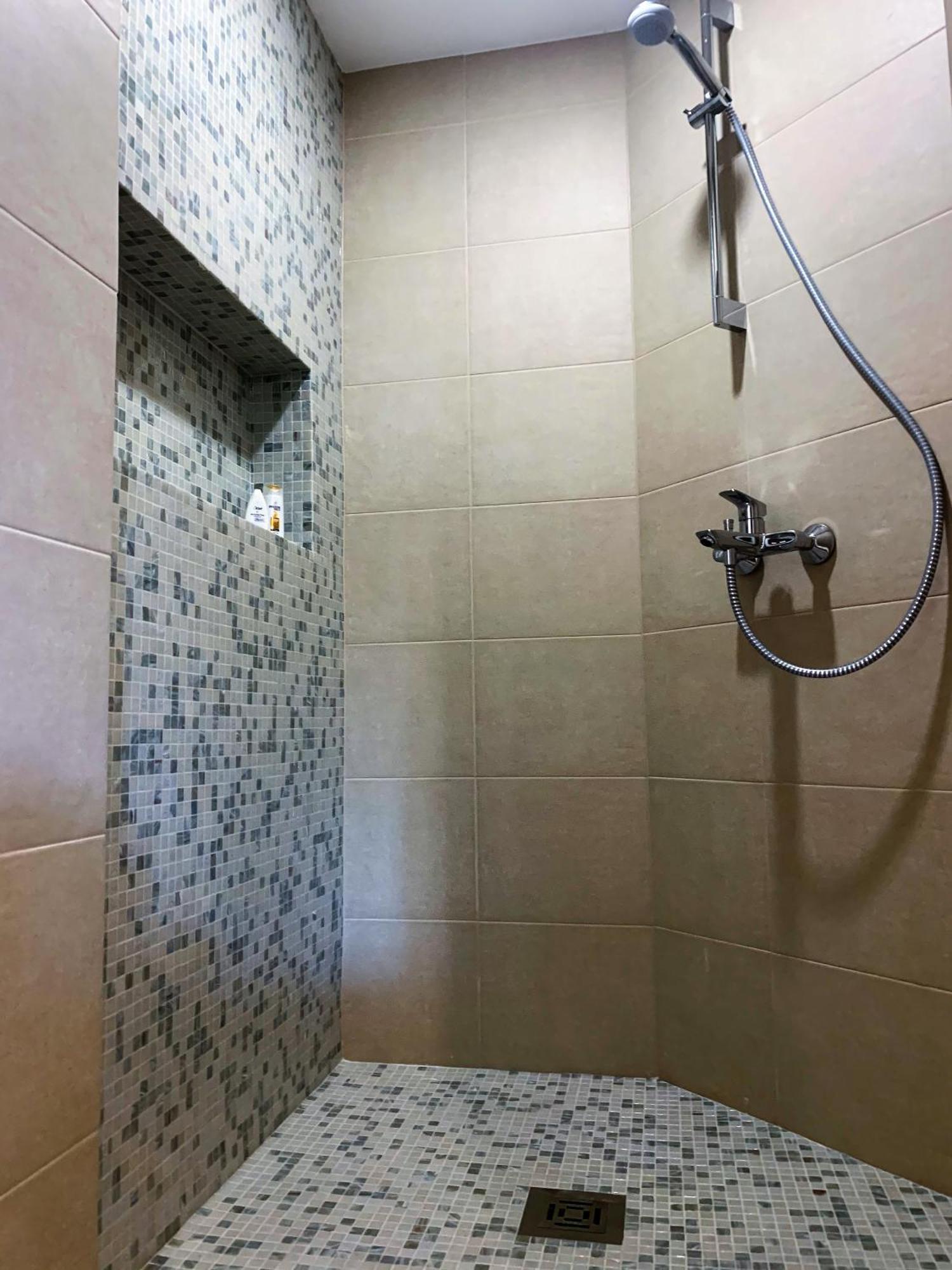 Apartments Artemus Karliva إيزولا الغرفة الصورة
